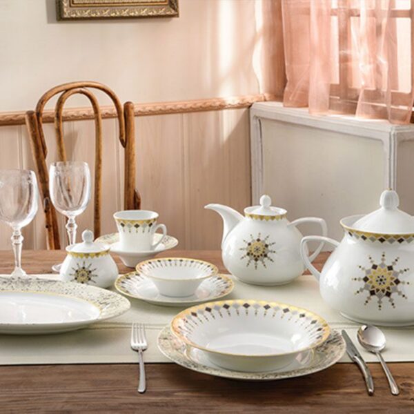 سرویس غذاخوری 108 پارچه چینی زرین ایران سری شهرزاد طرح کلوپاترا