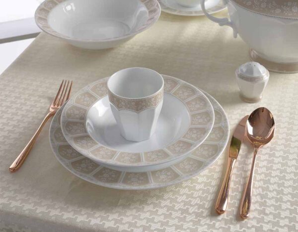 سرویس غذاخوری 29 پارچه چینی زرین ایران سری نئوکلاسیک طرح آرتمیس کرم