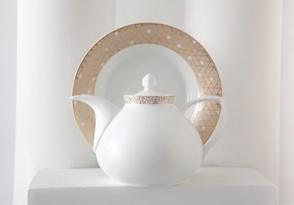 سرویس غذاخوری 108 پارچه چینی زرین ایران سری شهرزاد طرح ژئومتریکال نقره ای