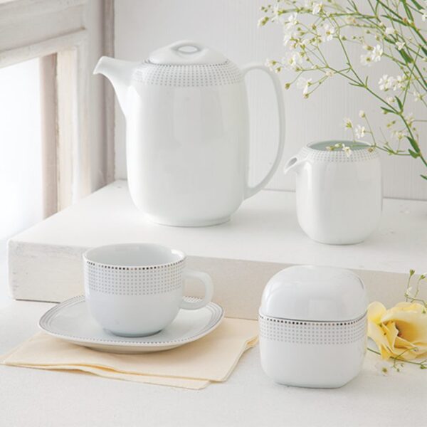 سرویس غذاخوری 98 پارچه چینی زرین ایران سری کواترو طرح لورن پلاتینی