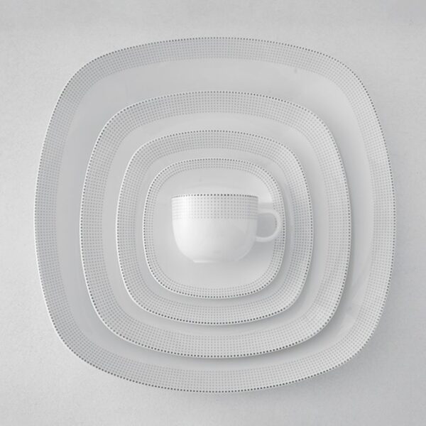 سرویس غذاخوری 98 پارچه چینی زرین ایران سری کواترو طرح لورن پلاتینی